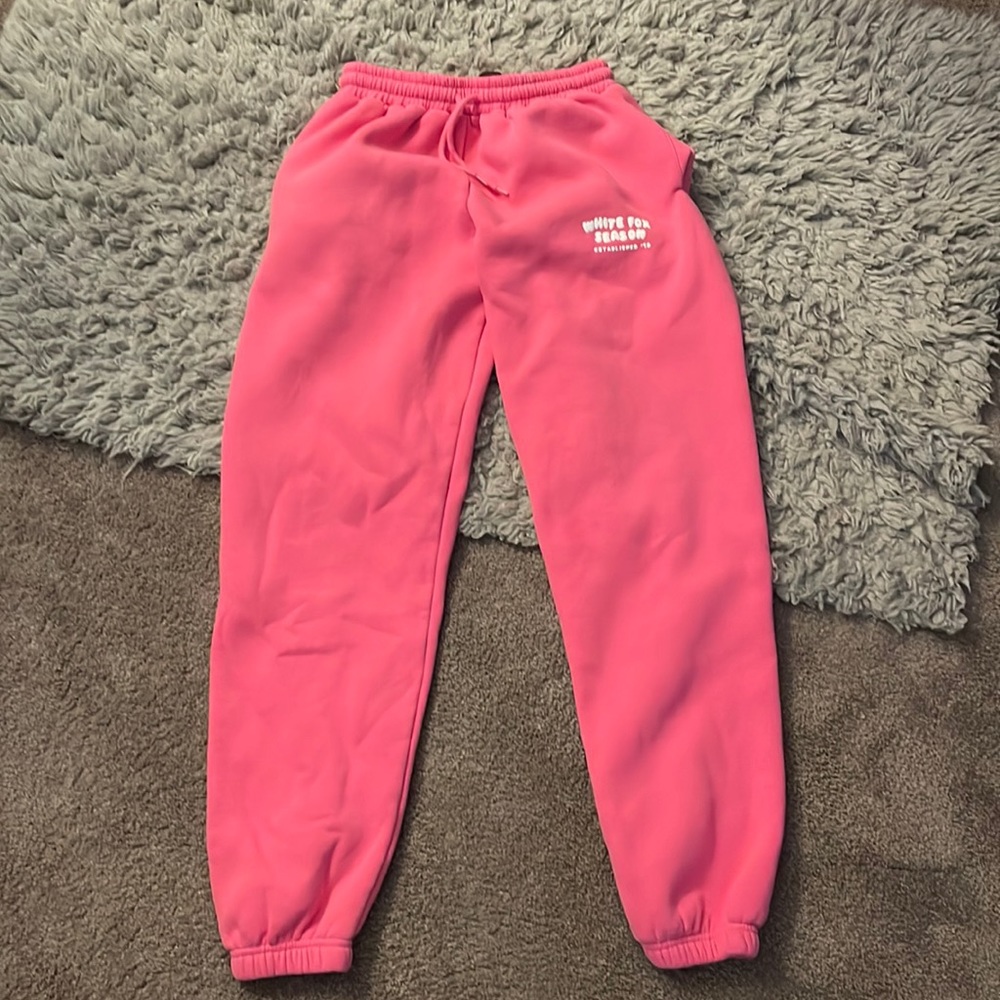 White fox boutique PINK matching set sweatpants only